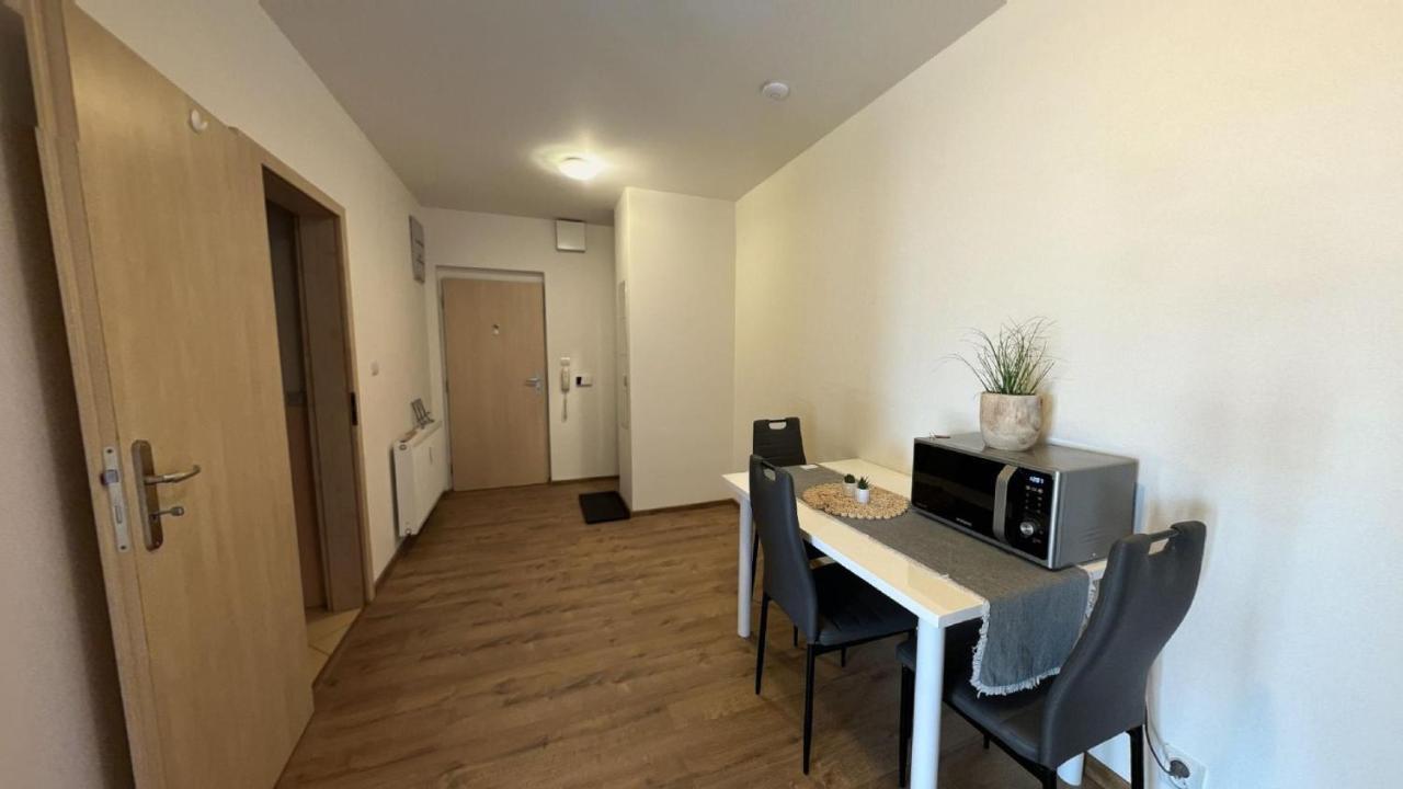 2 Room Apartment - V Blizkosti Nizkych Tatier 406, Apartmany Liptov Liptovský Mikuláš 외부 사진