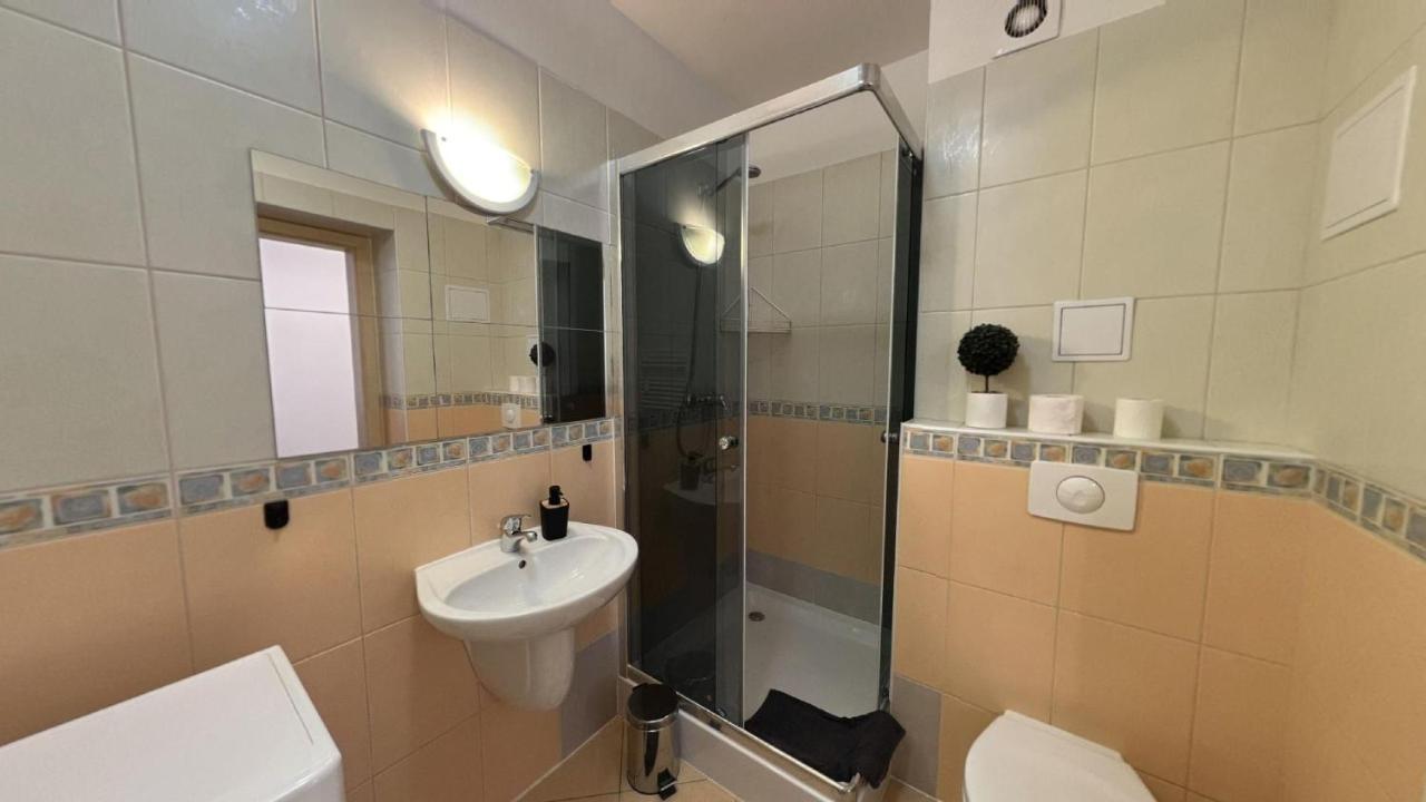 2 Room Apartment - V Blizkosti Nizkych Tatier 406, Apartmany Liptov Liptovský Mikuláš 외부 사진